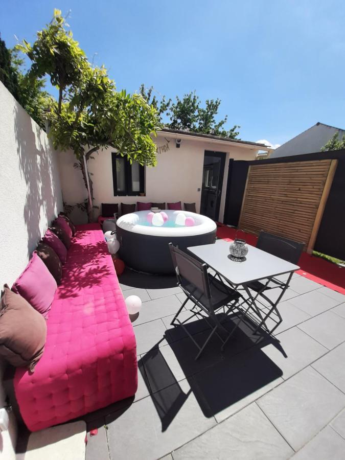 Hébergement de vacances Entier, Netflix Jacuzzi En Option